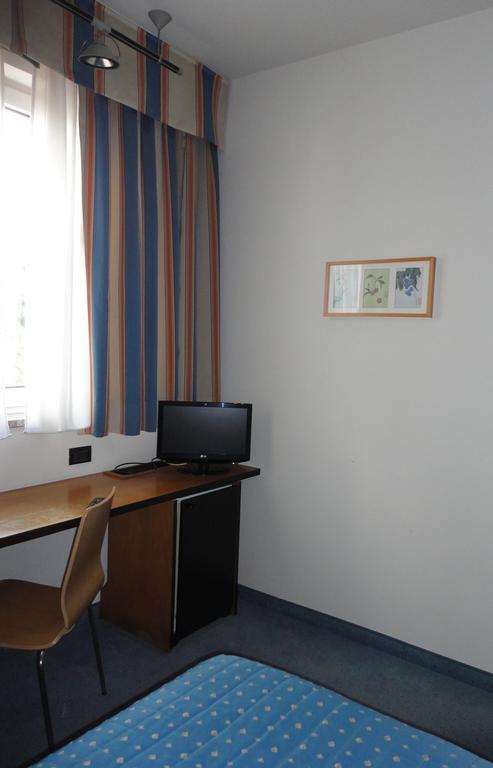 Cravero Rooms Caltignaga Quarto foto